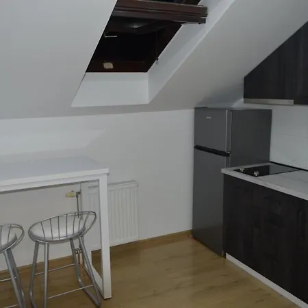 Apartment Ancora 6 *